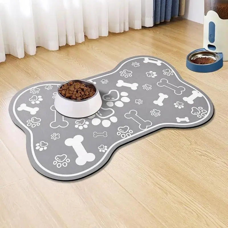 Alfombrilla Impermeable y Absorbente para Comederos de Perros y Gatos